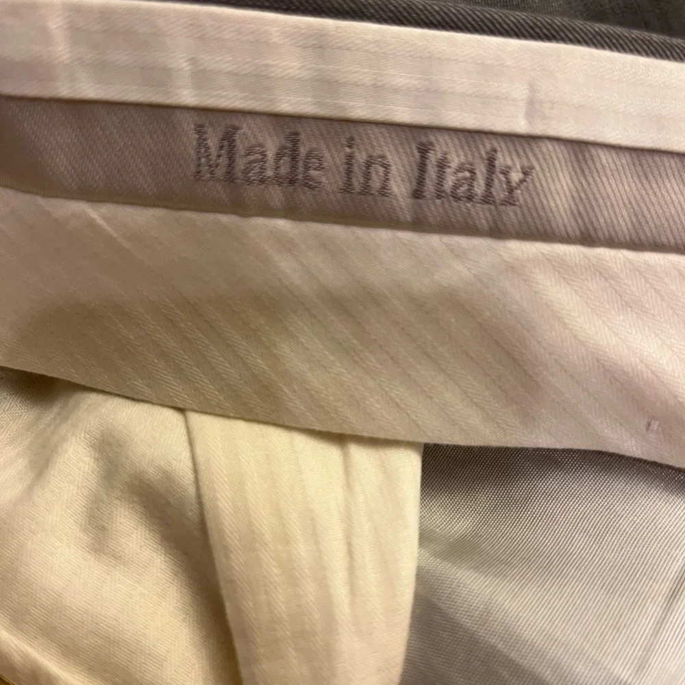 BRITCHES Gray Pleated Dress Pants size 40 - Picture 5 of 6